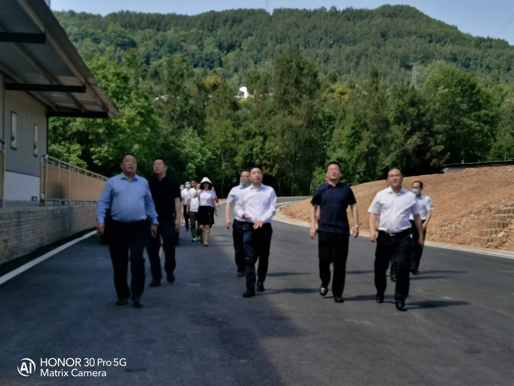 浙江省金華火腿有限公司、華統(tǒng)肉制品股份有限公司來我司實地參觀考察